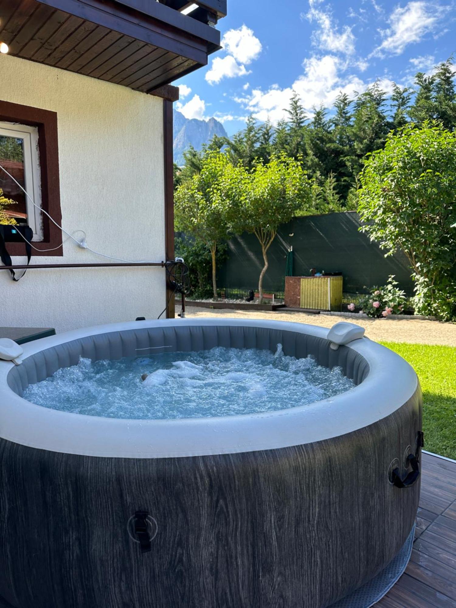 Casa Rares Busteni Luaran gambar